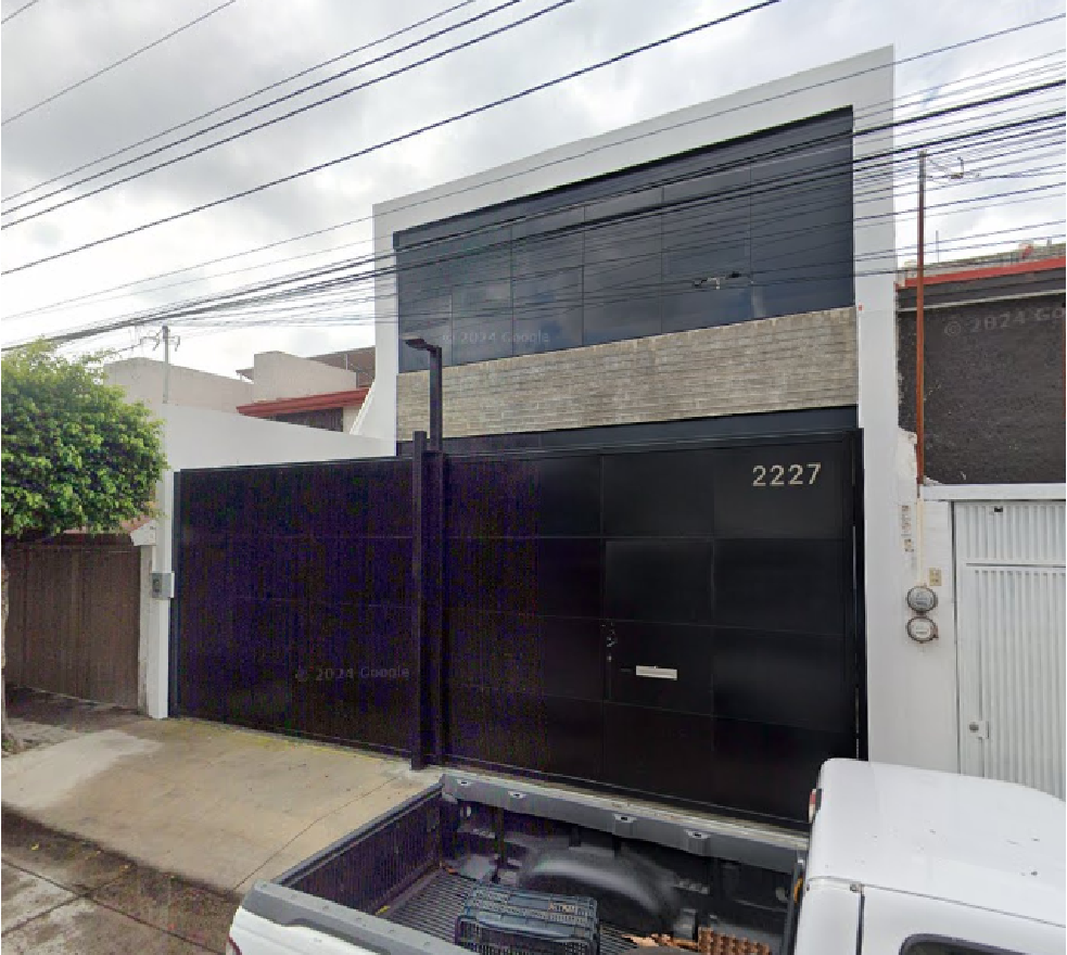 2016 : Apertura de bodega 1